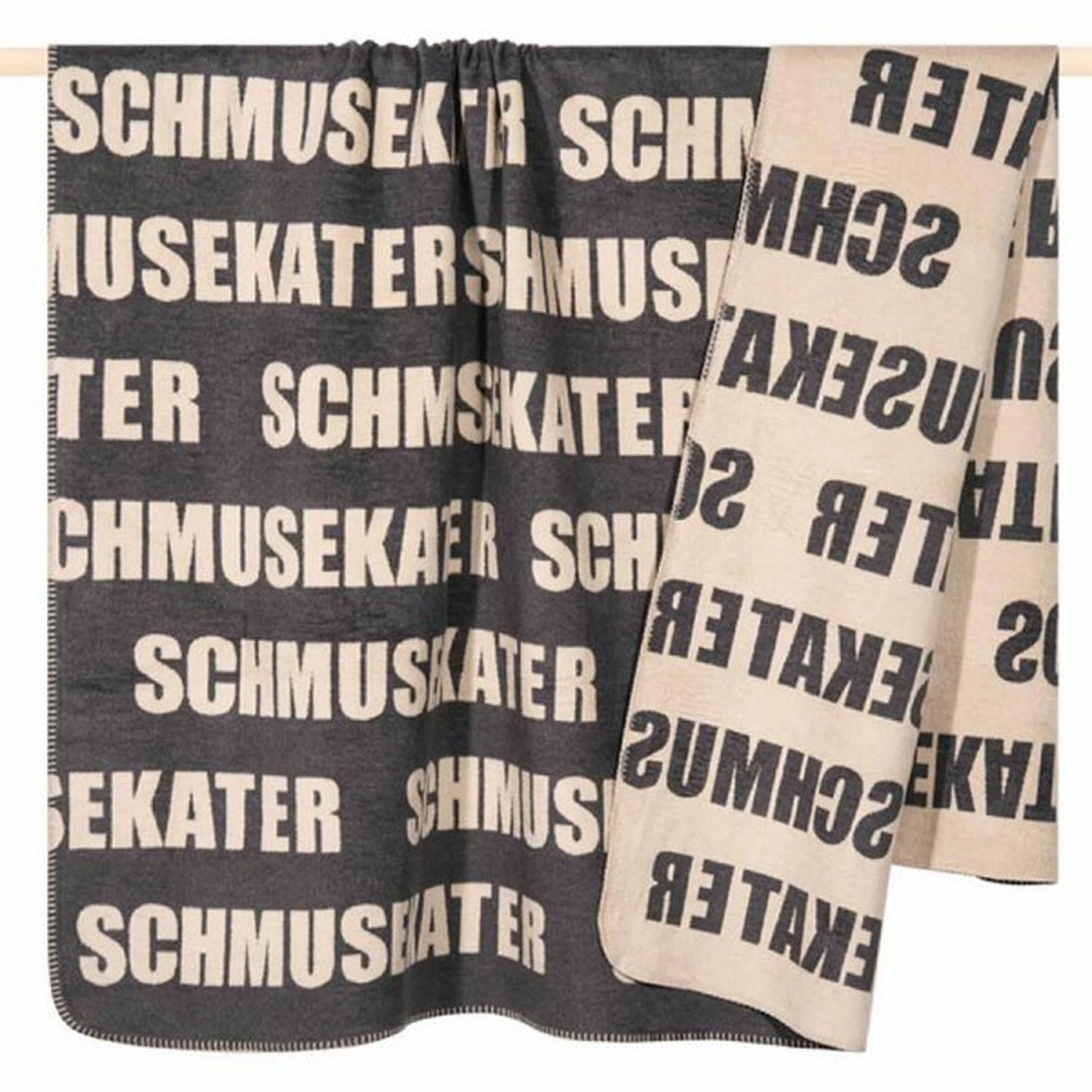 pad-concept-pad-letters-grey-decke-150-x-200-cm image 1