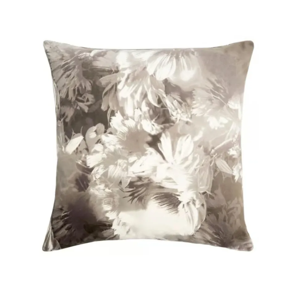 pad-concept-w0526-romance-flower-kissenh-lle-beige-cream-45-x-45-cm image 1