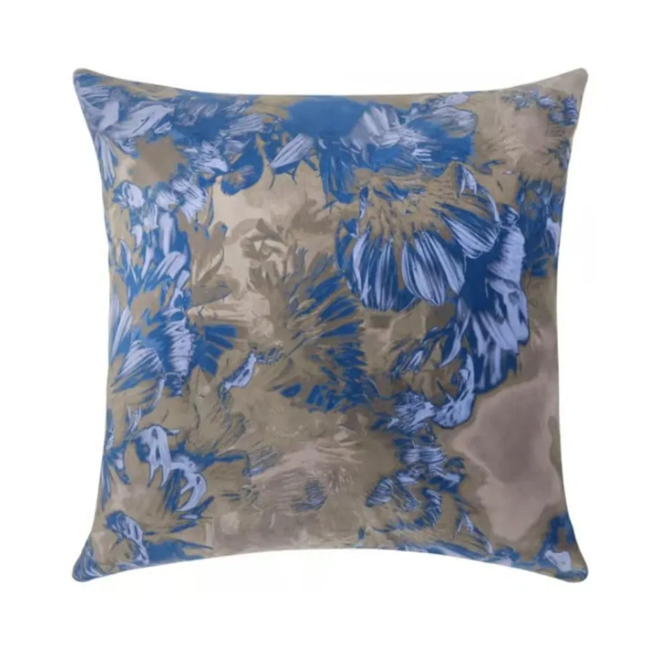 pad-concept-romance-flower-brown-blue-45-x-45-cm-kissenh-lle-samt-mit-blumen-dig image 1